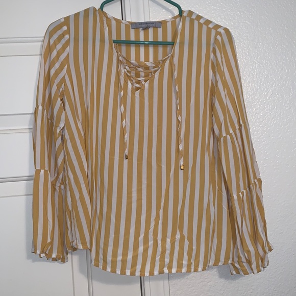 Andrew Marc yellow blouse - Picture 1 of 2